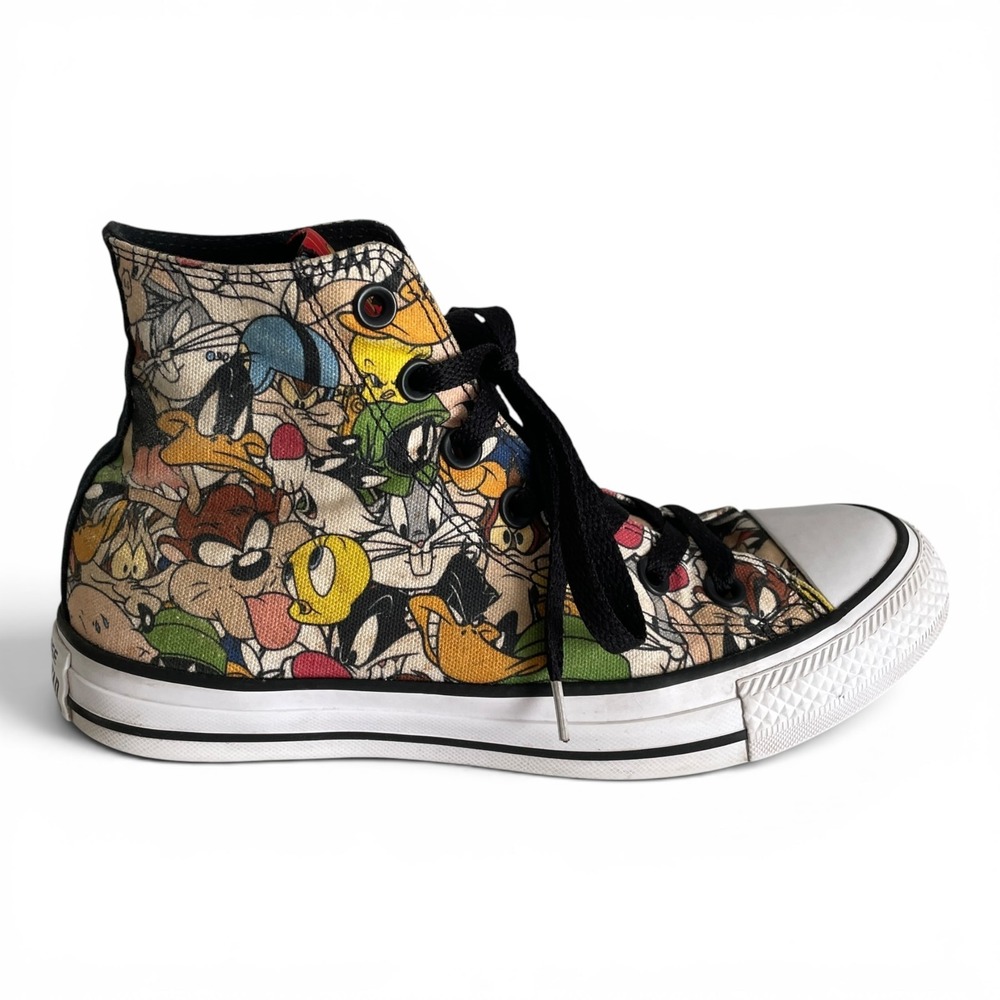 Converse Chuck Taylor All Star Looney Tunes 158235F High Top Men 5 Women‎ 7 - Picture 2 of 16